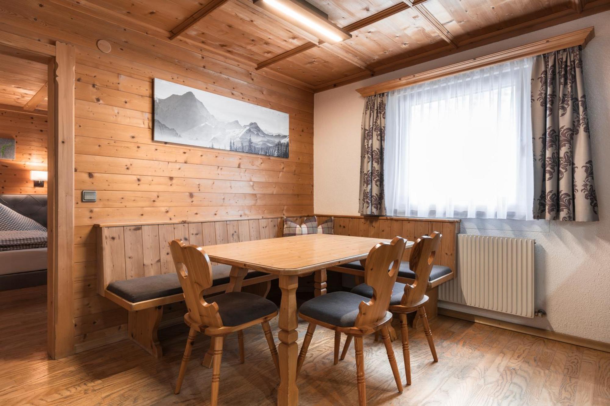Ferienwohnungen Schneider Ischgl Exterior foto