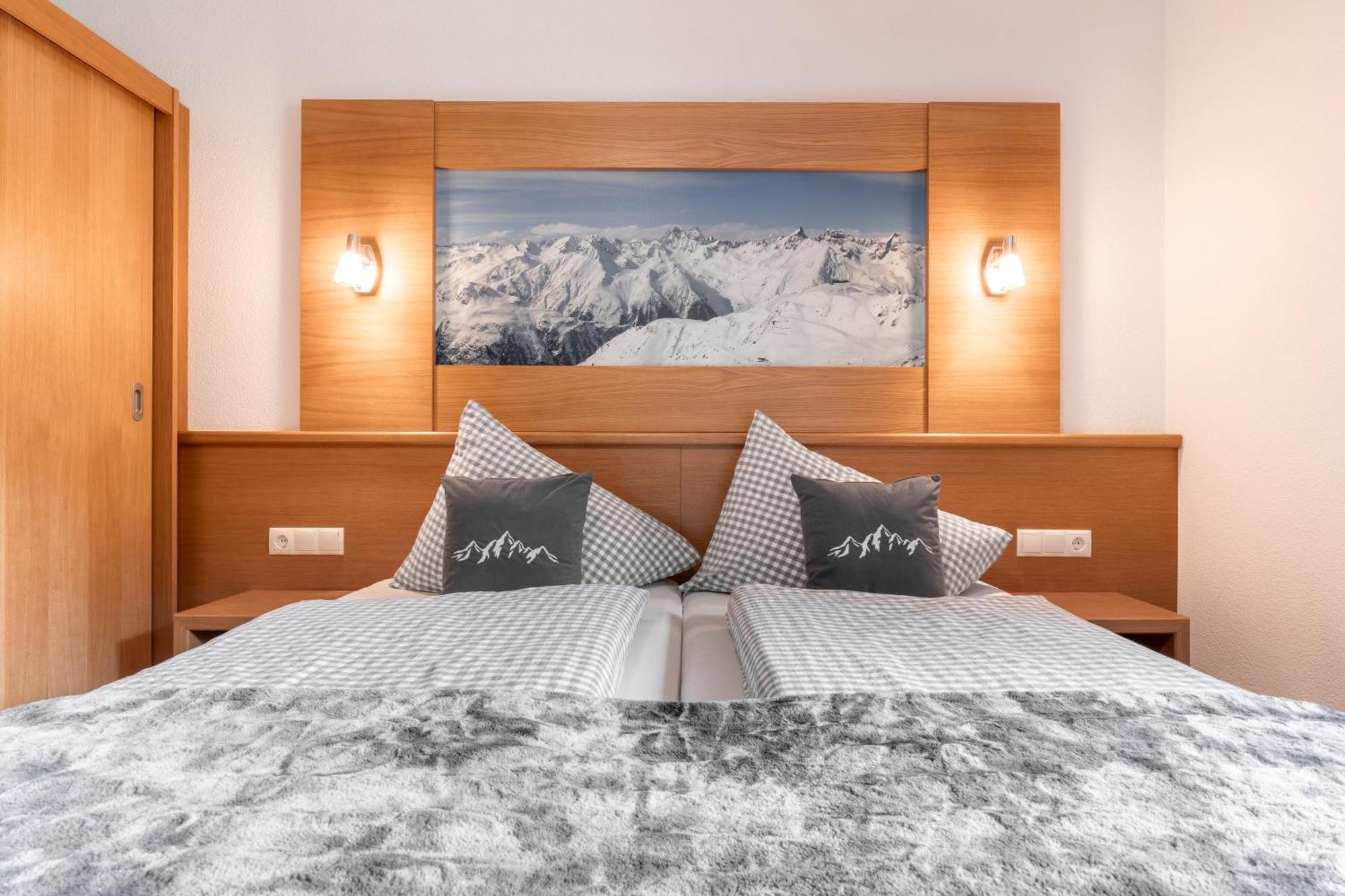 Ferienwohnungen Schneider Ischgl Exterior foto