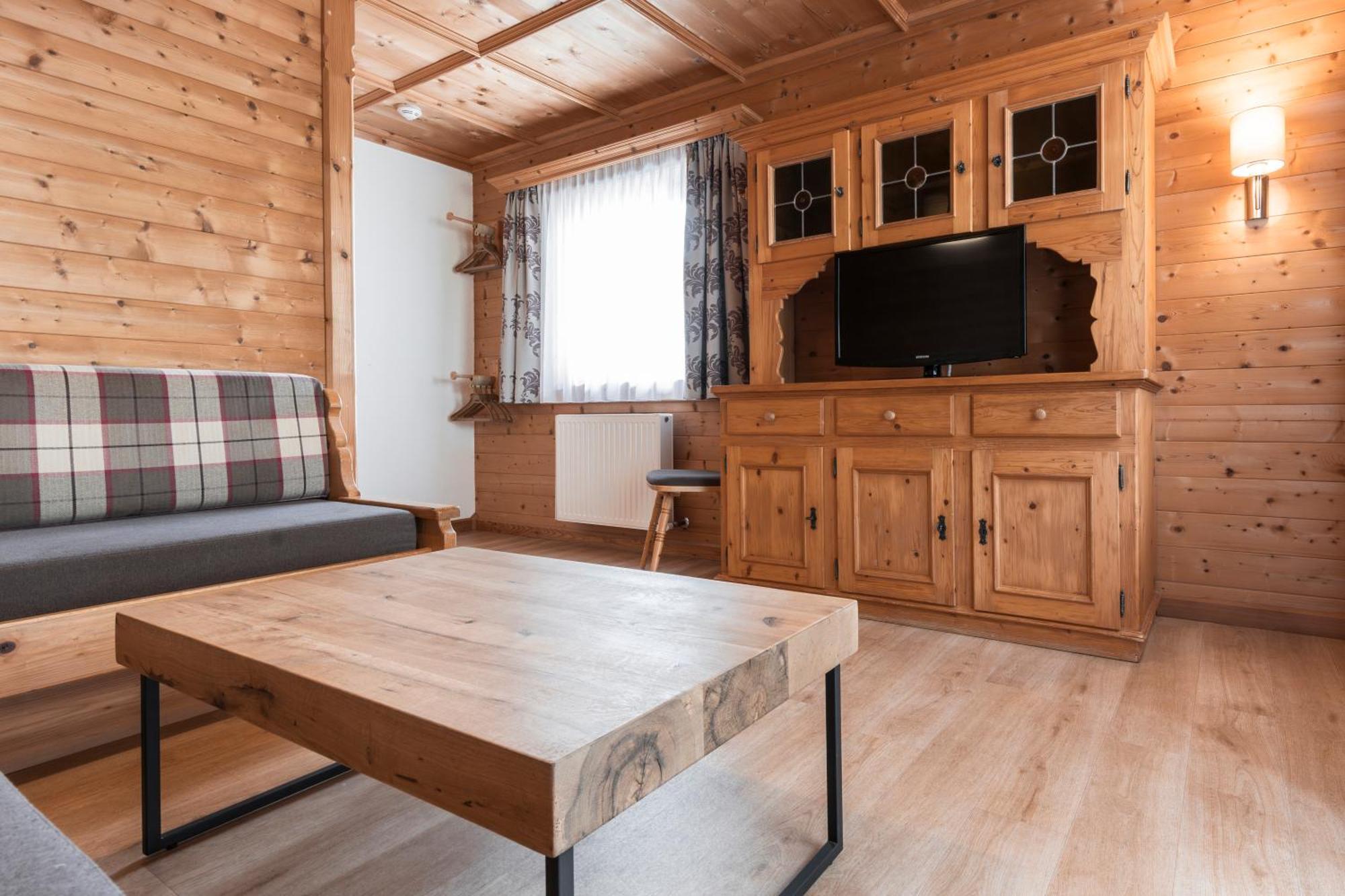 Ferienwohnungen Schneider Ischgl Exterior foto